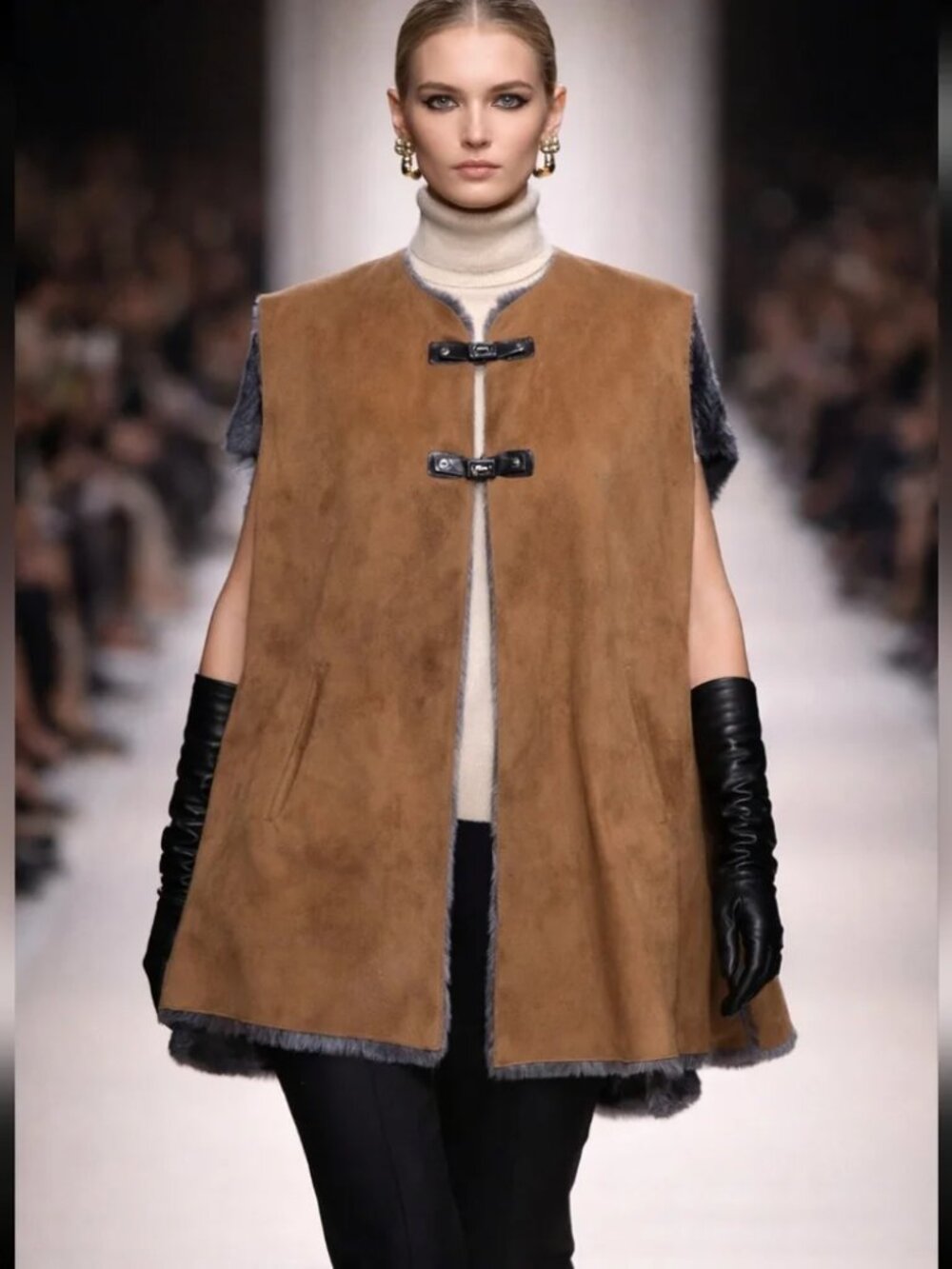 Brown Faux Suede Vest Cape with Toggle Closure Layering Fall Size Large XL